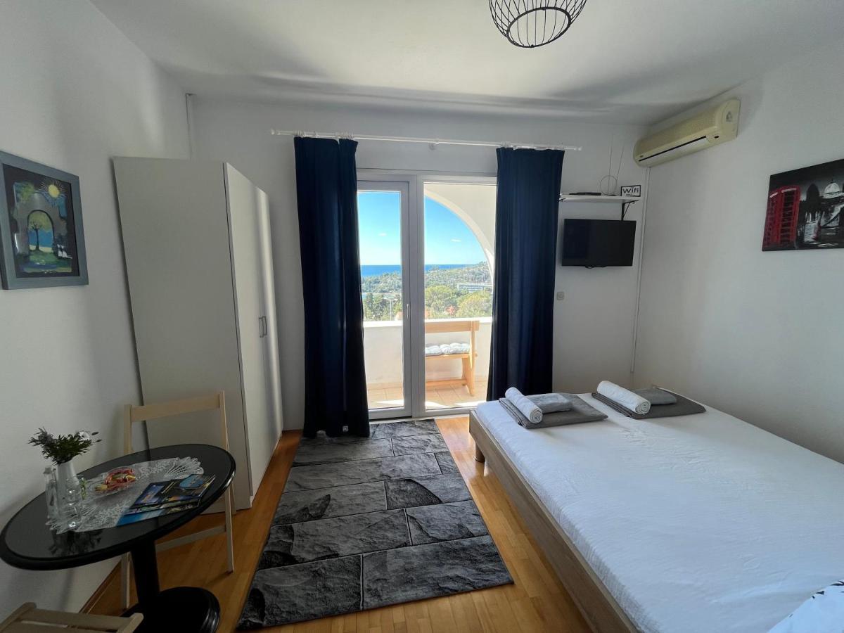 Apartments Cvjetkovic 米利尼 外观 照片