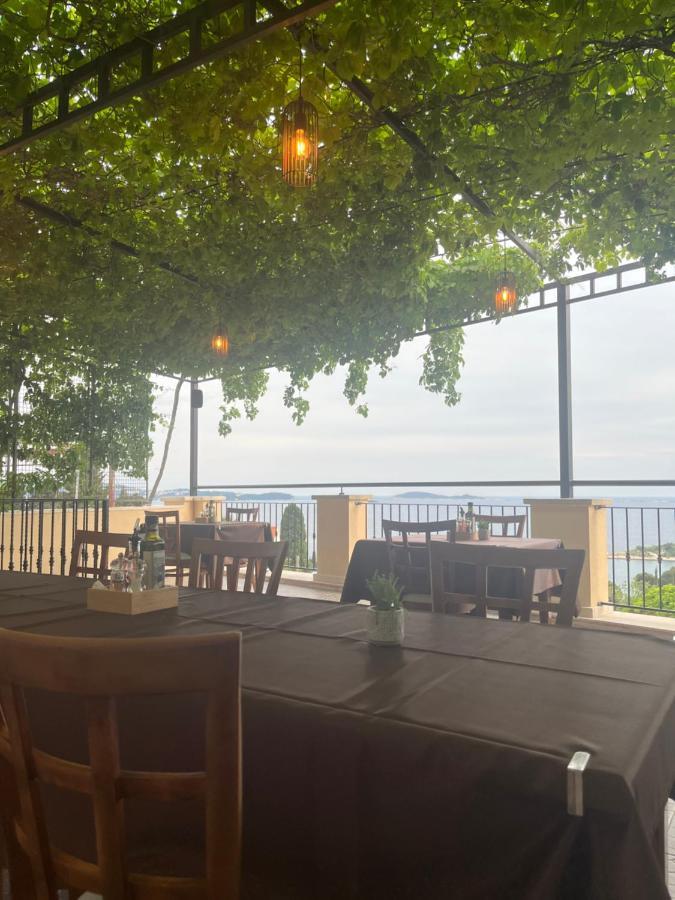 Apartments Cvjetkovic 米利尼 外观 照片